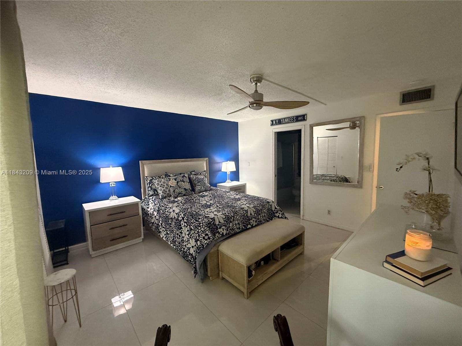 ANTIGUA VILLAGE II C COND - Residential