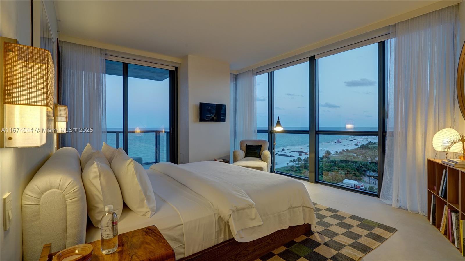 2201 COLLINS AVE CONDO - Residential