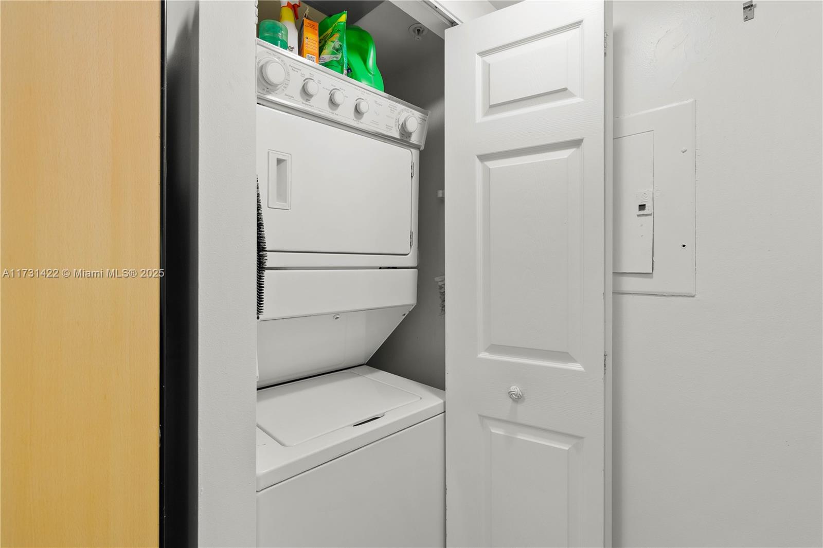 2080 OCEAN DRIVE CONDO - Residential Lease