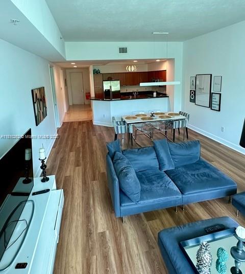 15051 Royal Oaks Ln 102