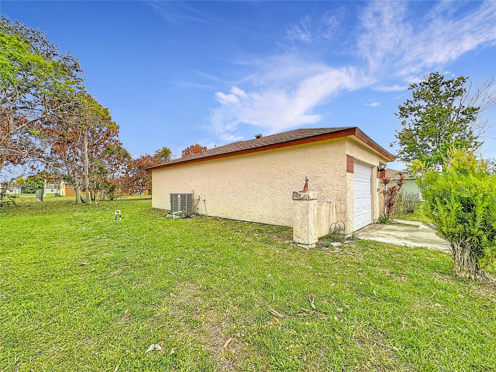 PORT ST LUCIE SECTION 40 - Residential