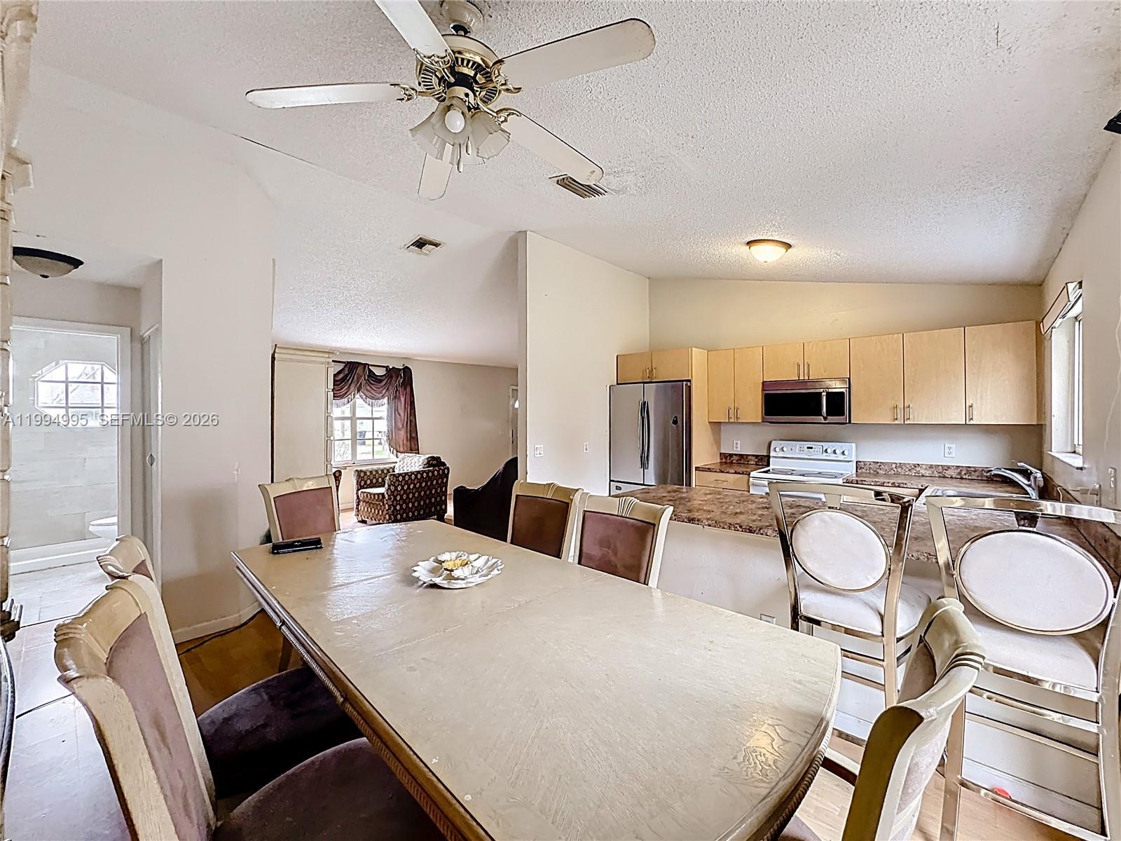 PORT ST LUCIE SECTION 40 - Residential