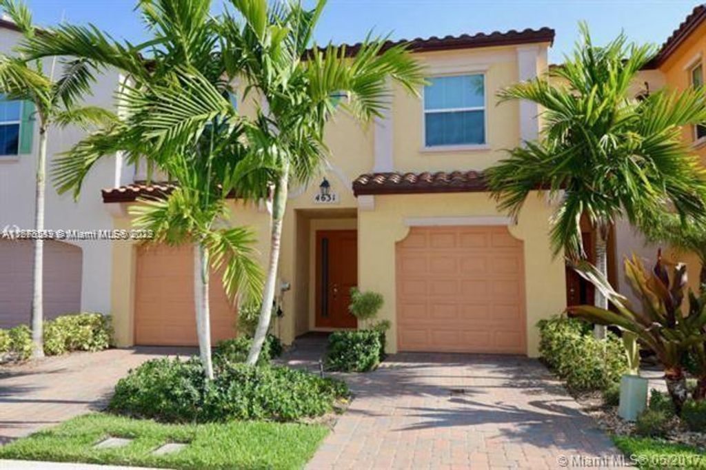 Photo of 4631 Mediterranean Cir #4631, Palm Beach Gardens, FL 33418 (MLS # A11273549)