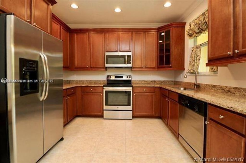 Photo of 4631 Mediterranean Cir #4631, Palm Beach Gardens, FL 33418 (MLS # A11273549)