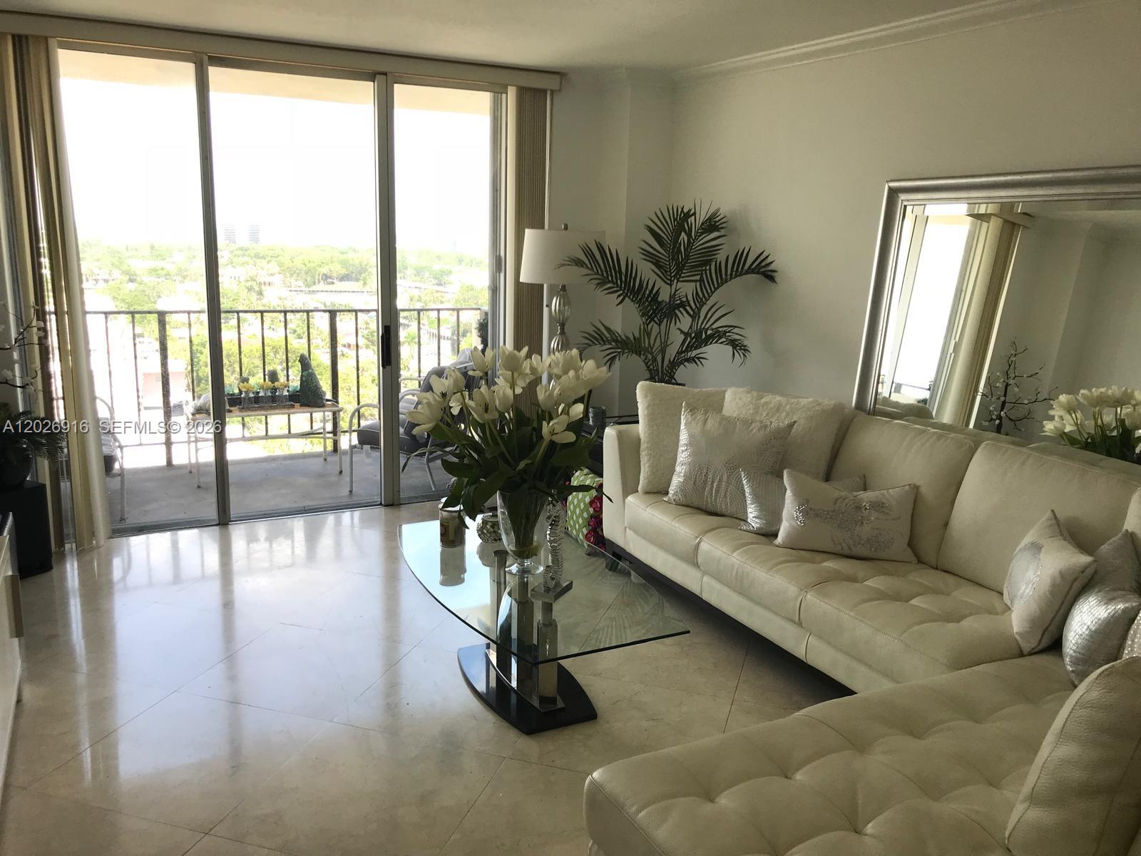 1900 S Ocean Blvd 14P