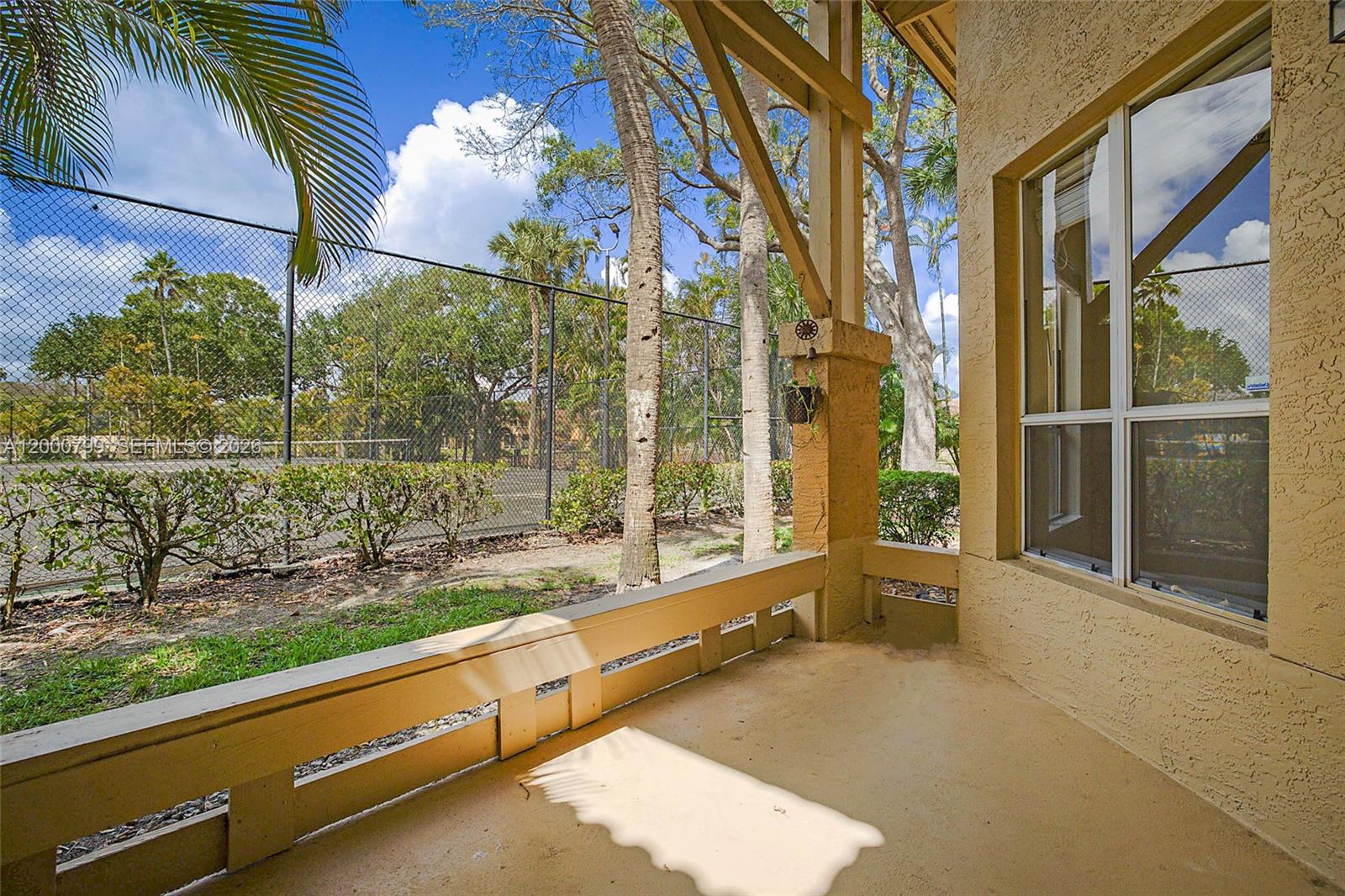 PALM LAKE CONDO - Residential