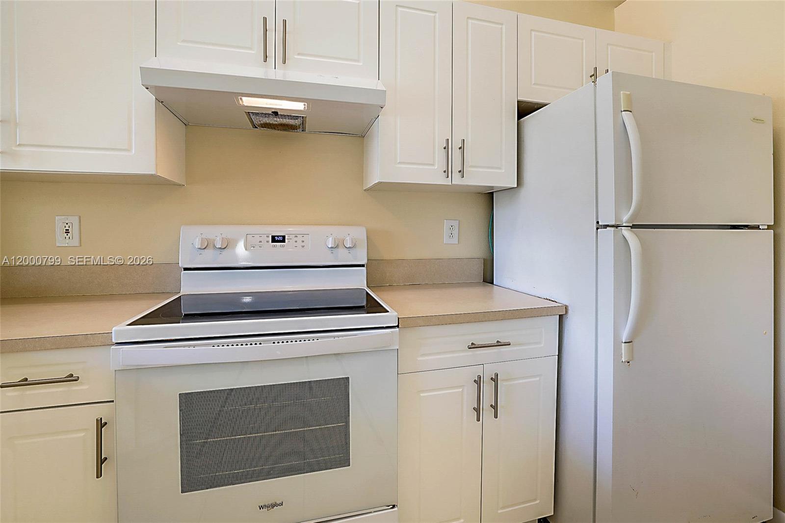 PALM LAKE CONDO - Residential