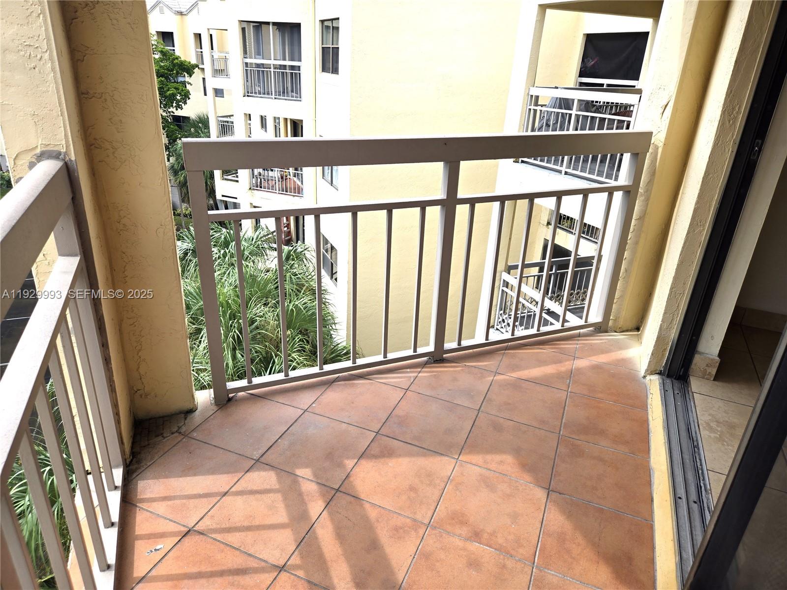 LAS VISTAS AT DORAL CONDO - Residential Lease