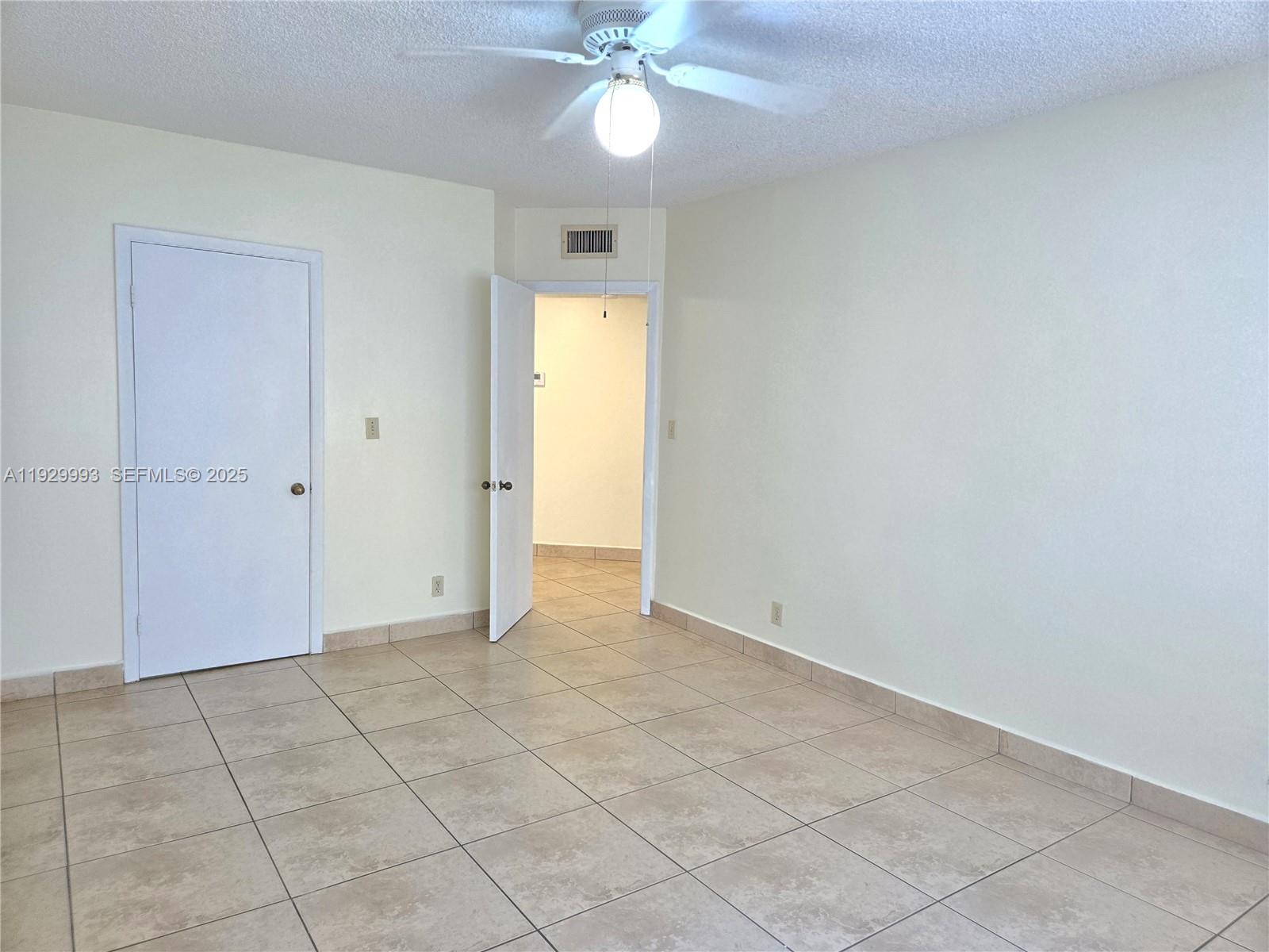 LAS VISTAS AT DORAL CONDO - Residential Lease