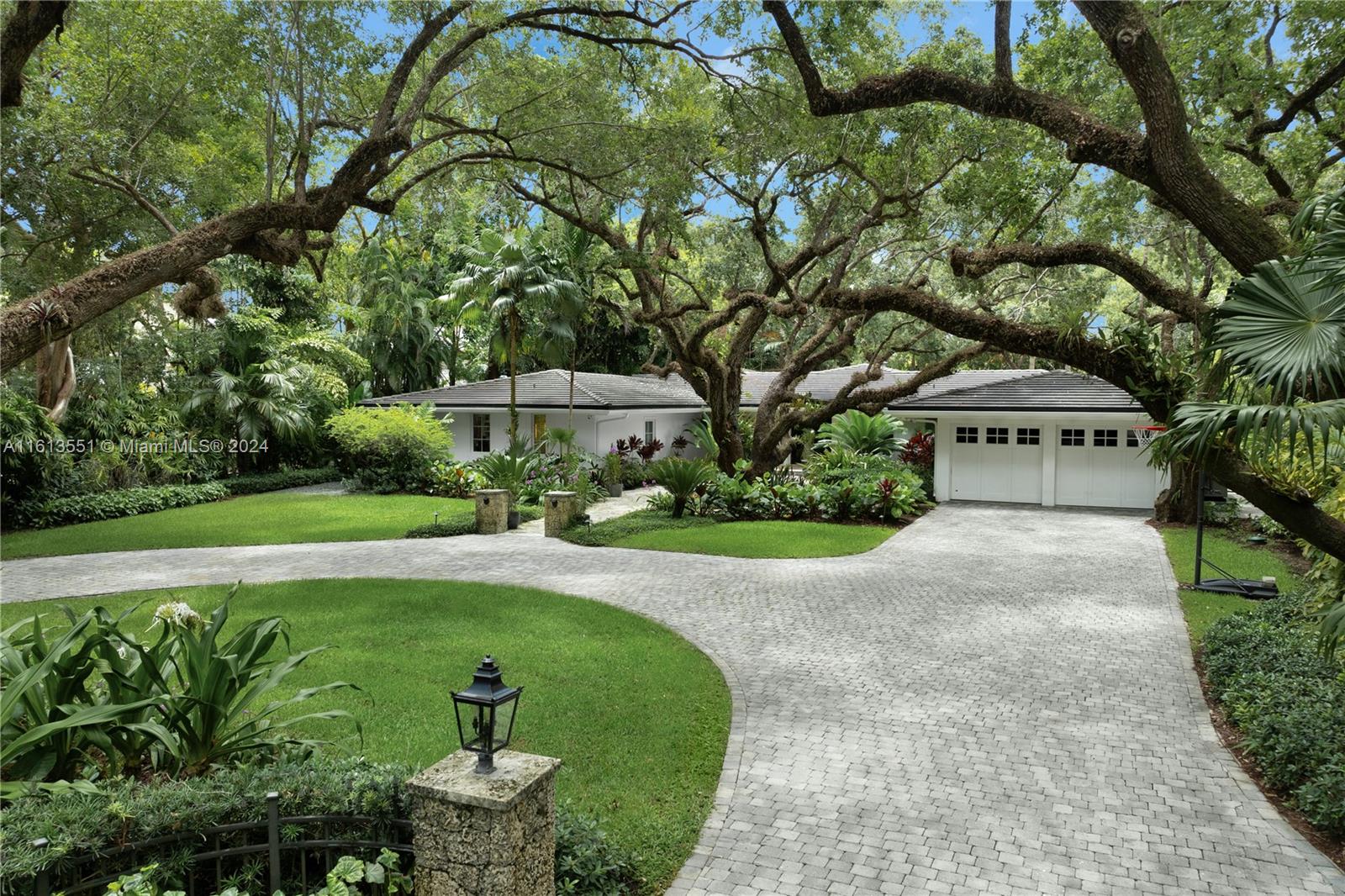 MARY W DORN HOMESTEAD - Residential