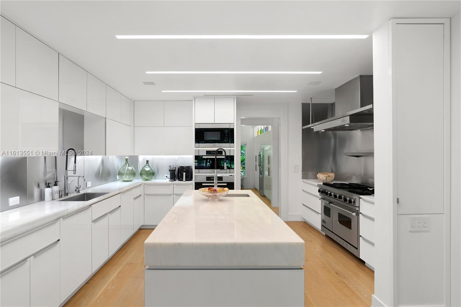 MARY W DORN HOMESTEAD - Residential