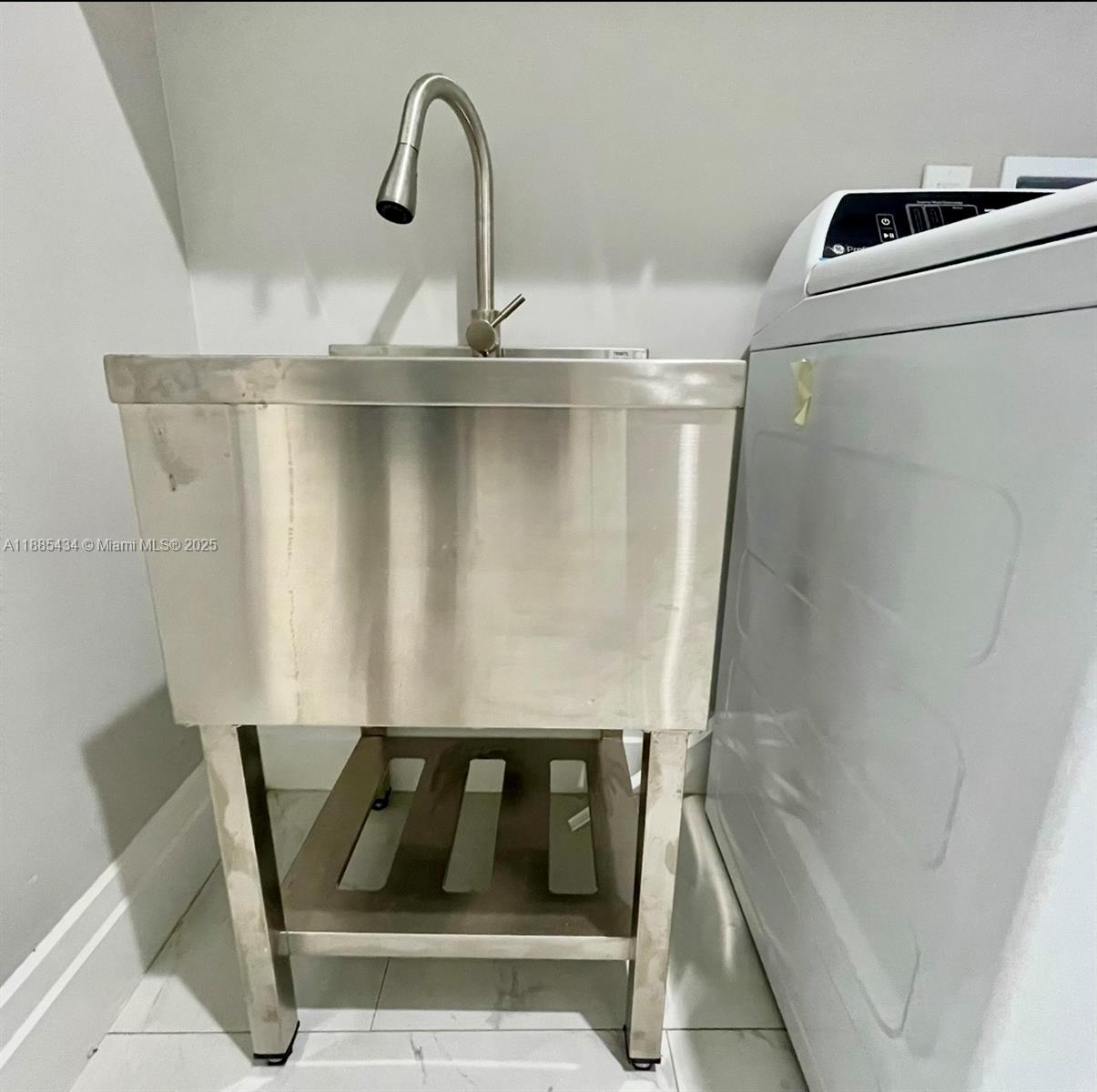 PORT ST LUCIE SECTION 15 - Residential