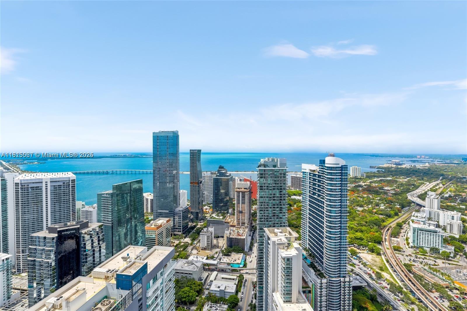 BRICKELL FLATIRON - Residential