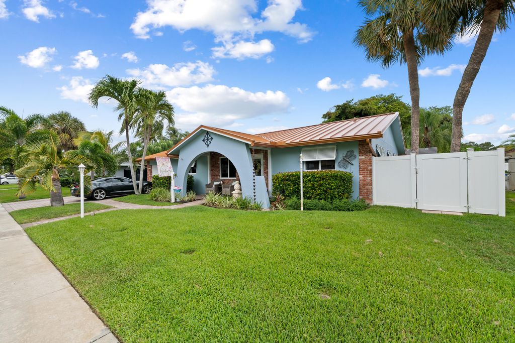 Photo of 6816 NW 28th Terrace, Fort Lauderdale, FL 33309 (MLS # B26038129)