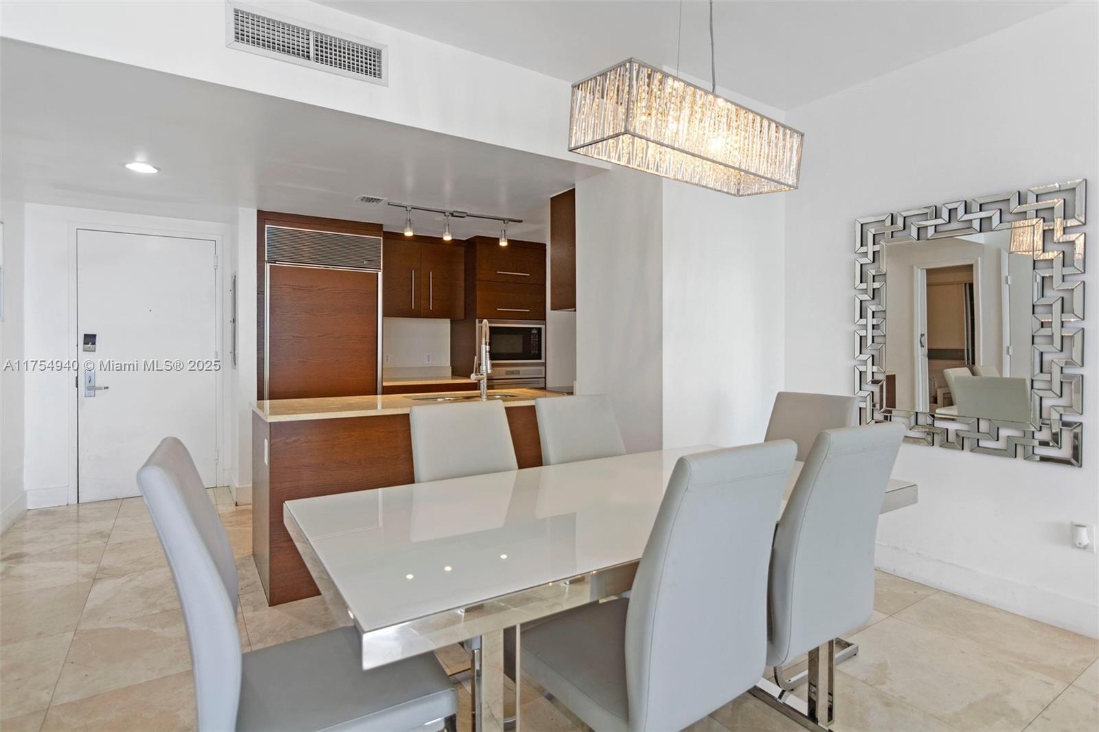 ICON BRICKELL CONDO NO 3 - Residential