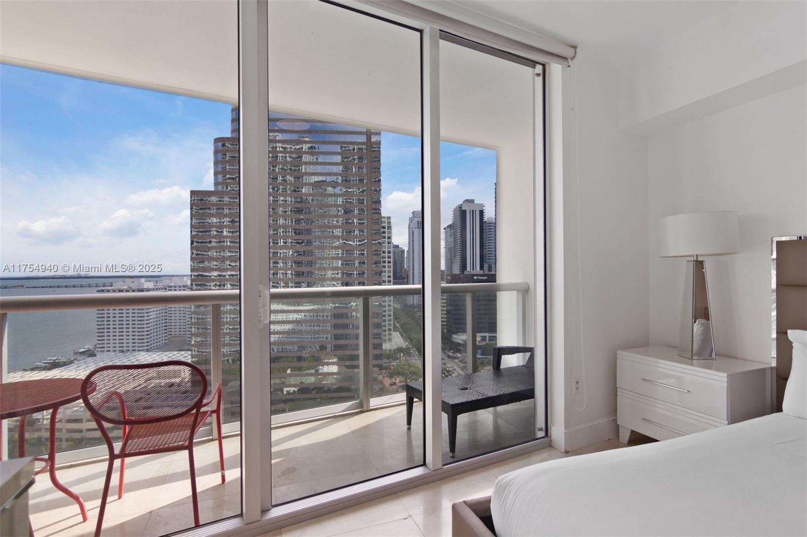 ICON BRICKELL CONDO NO 3 - Residential