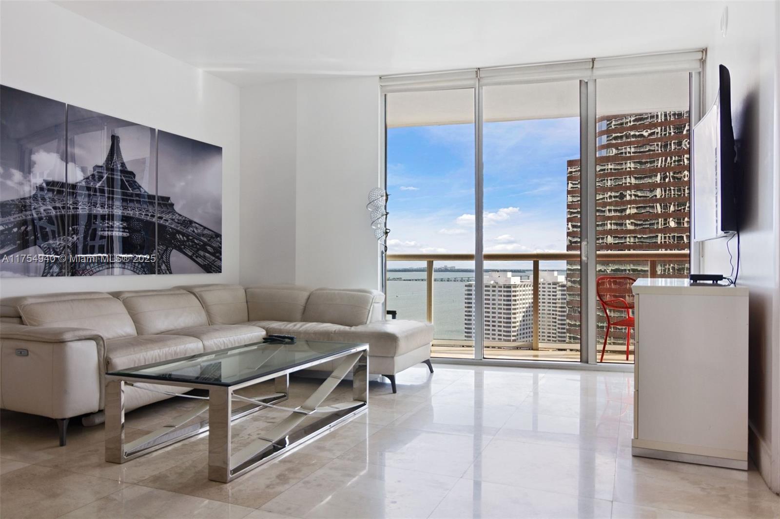 ICON BRICKELL CONDO NO 3 - Residential