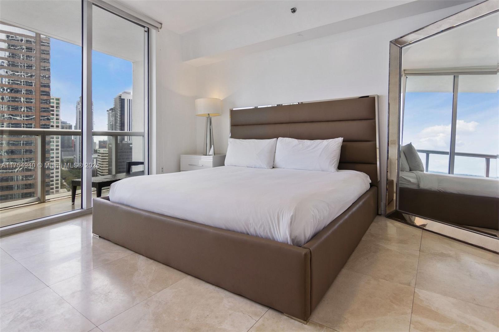 ICON BRICKELL CONDO NO 3 - Residential