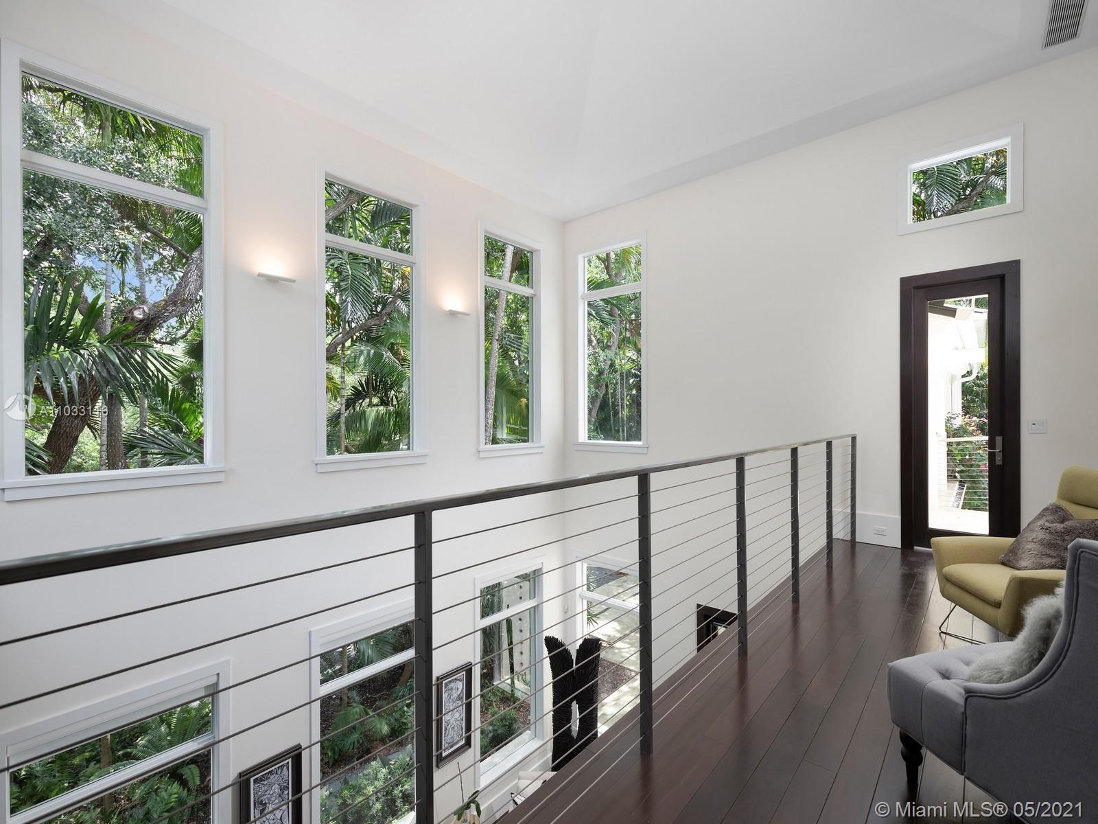 MARTIN SUBURBAN ACRES - Residential