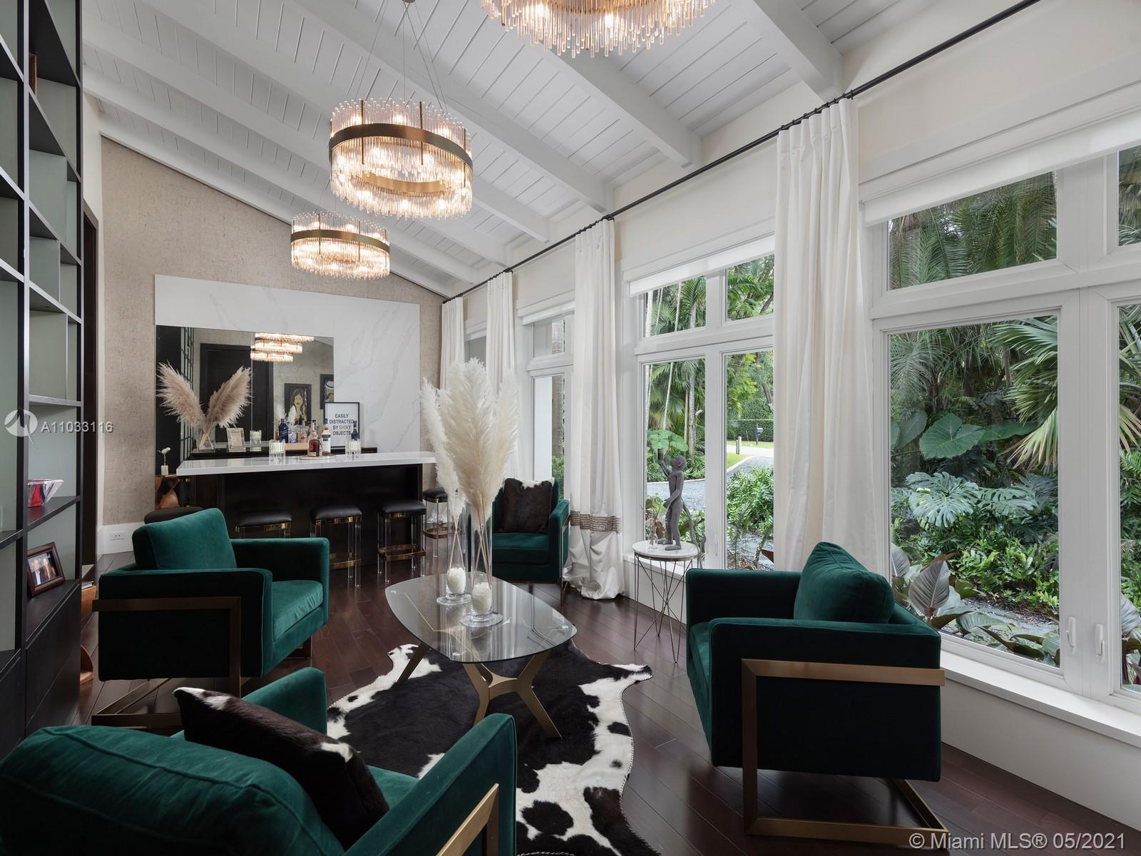 MARTIN SUBURBAN ACRES - Residential