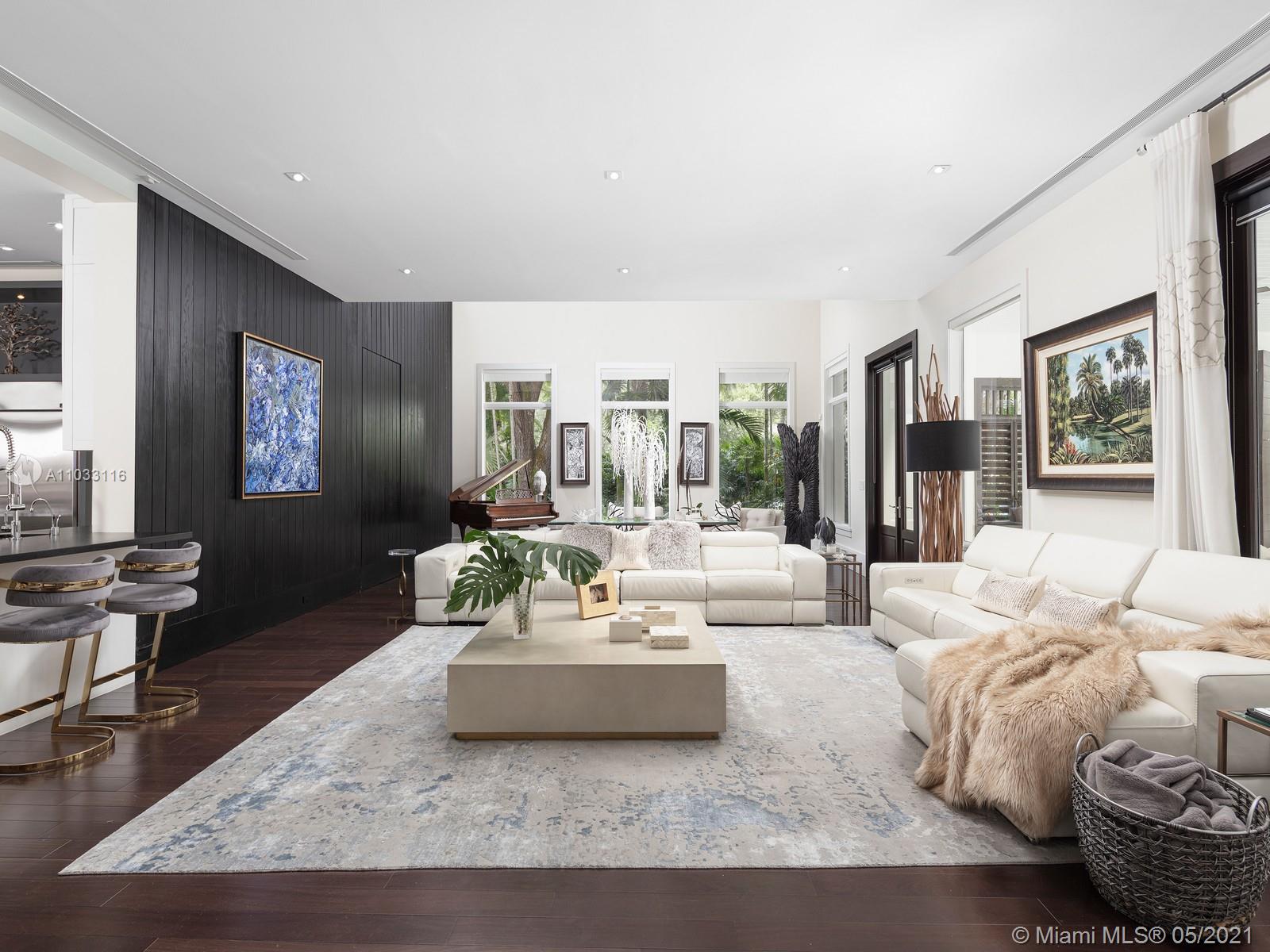 MARTIN SUBURBAN ACRES - Residential