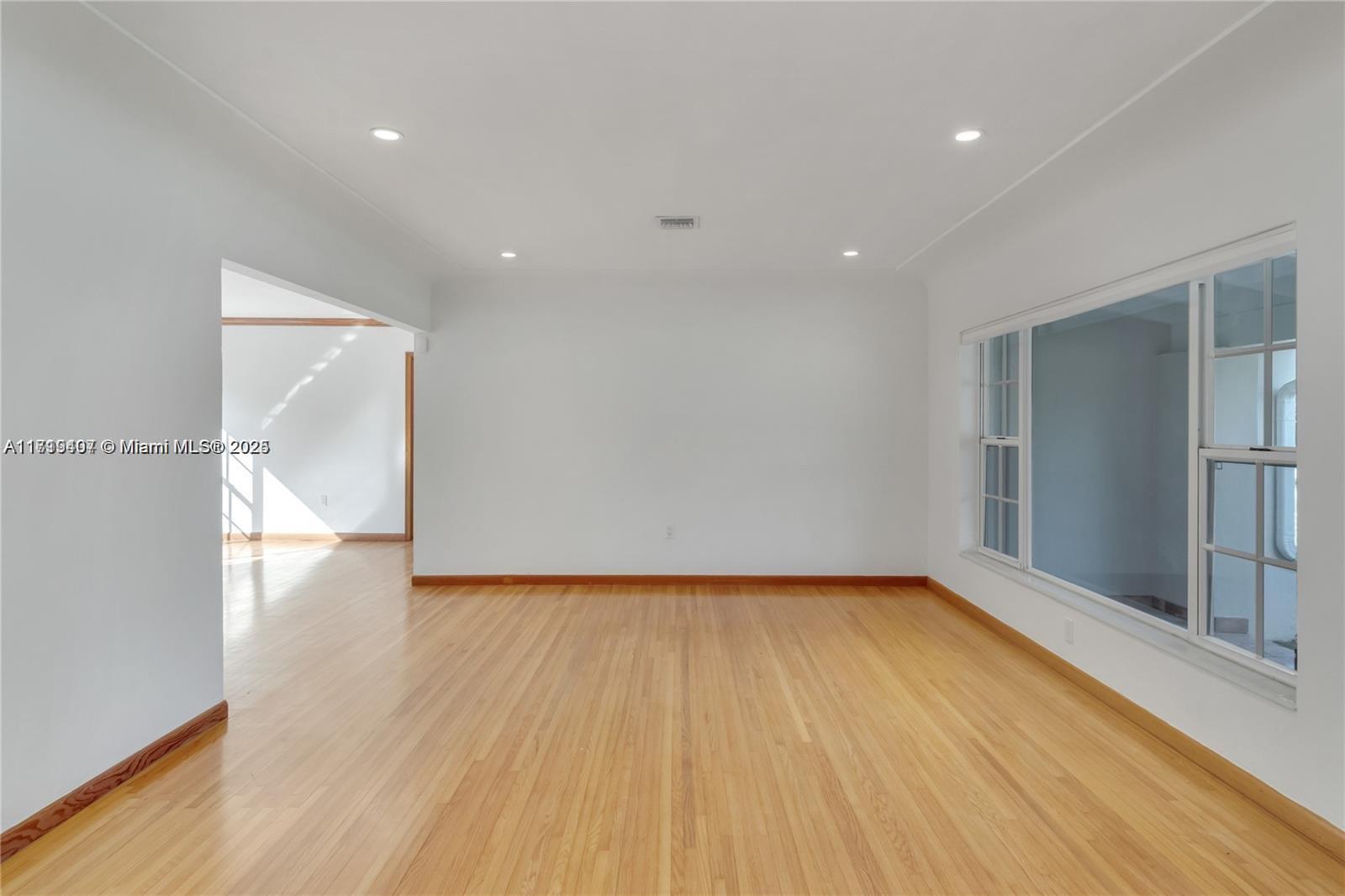 C GAB RIVIERA SEC 2 REV - Residential Lease