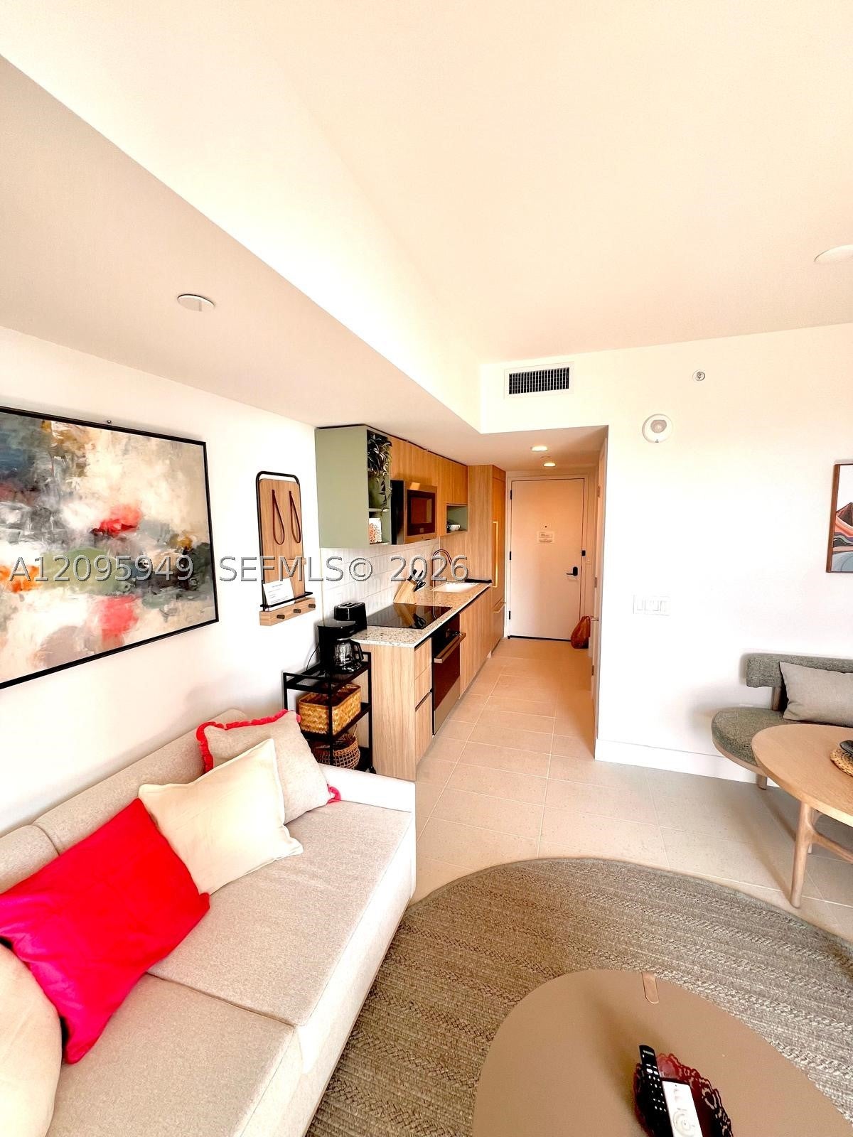 159 NE 6th St 2508