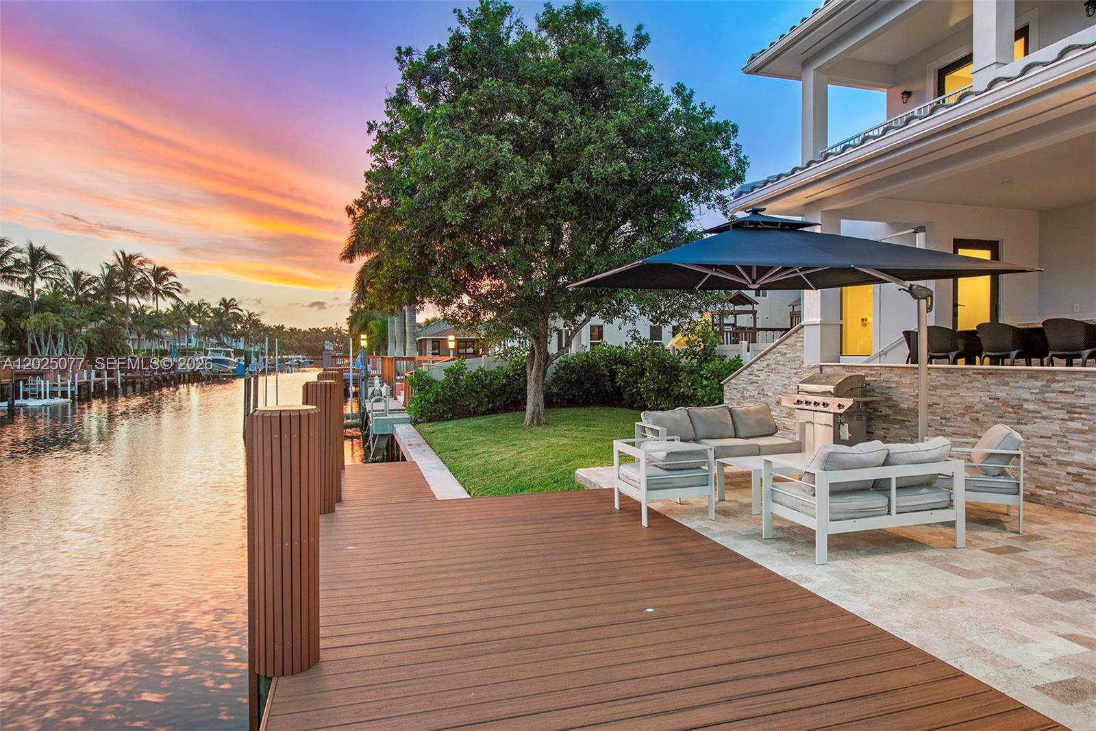 HOLLYWOOD GOLF ESTATES SE - Residential