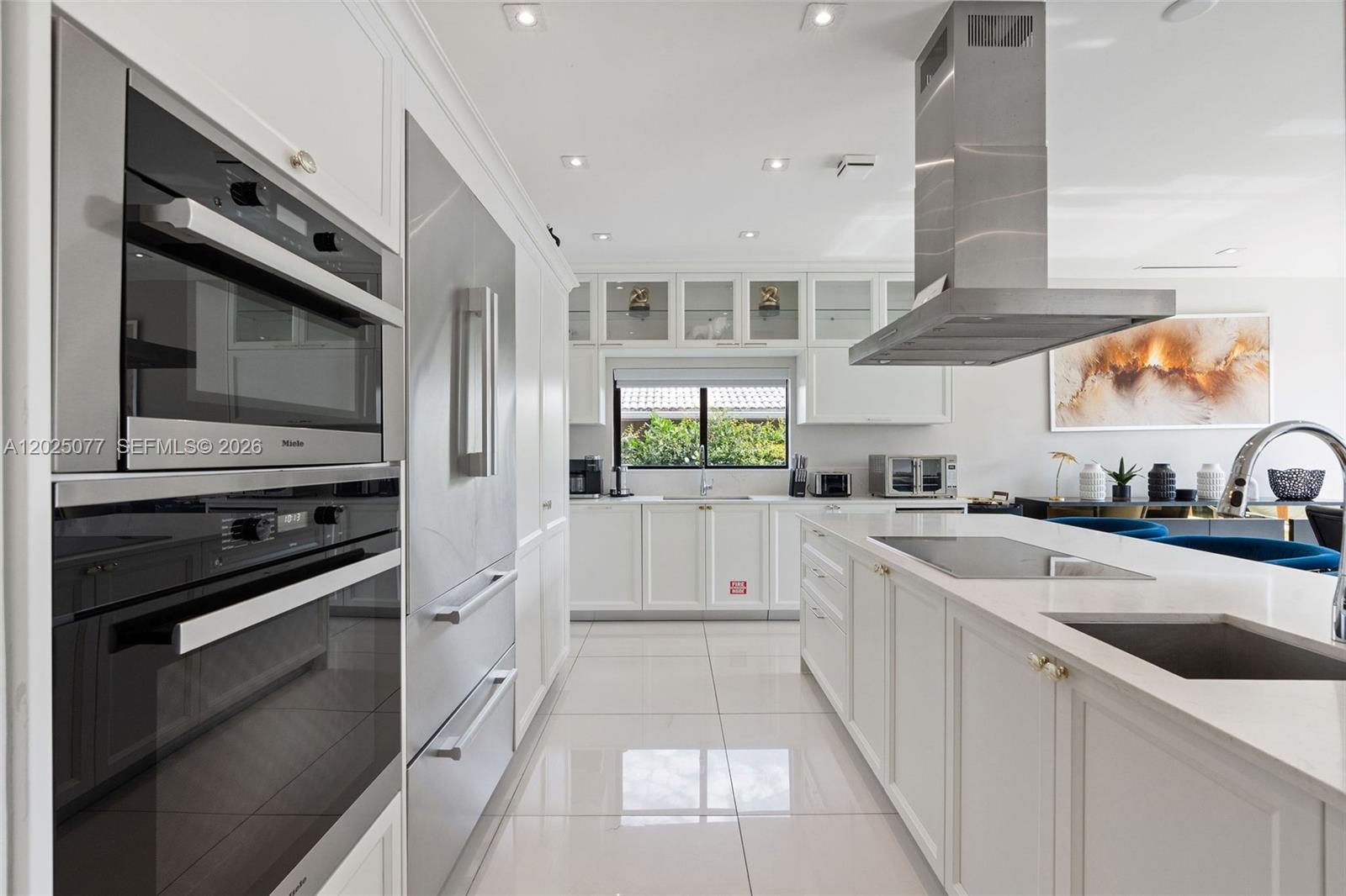 HOLLYWOOD GOLF ESTATES SE - Residential