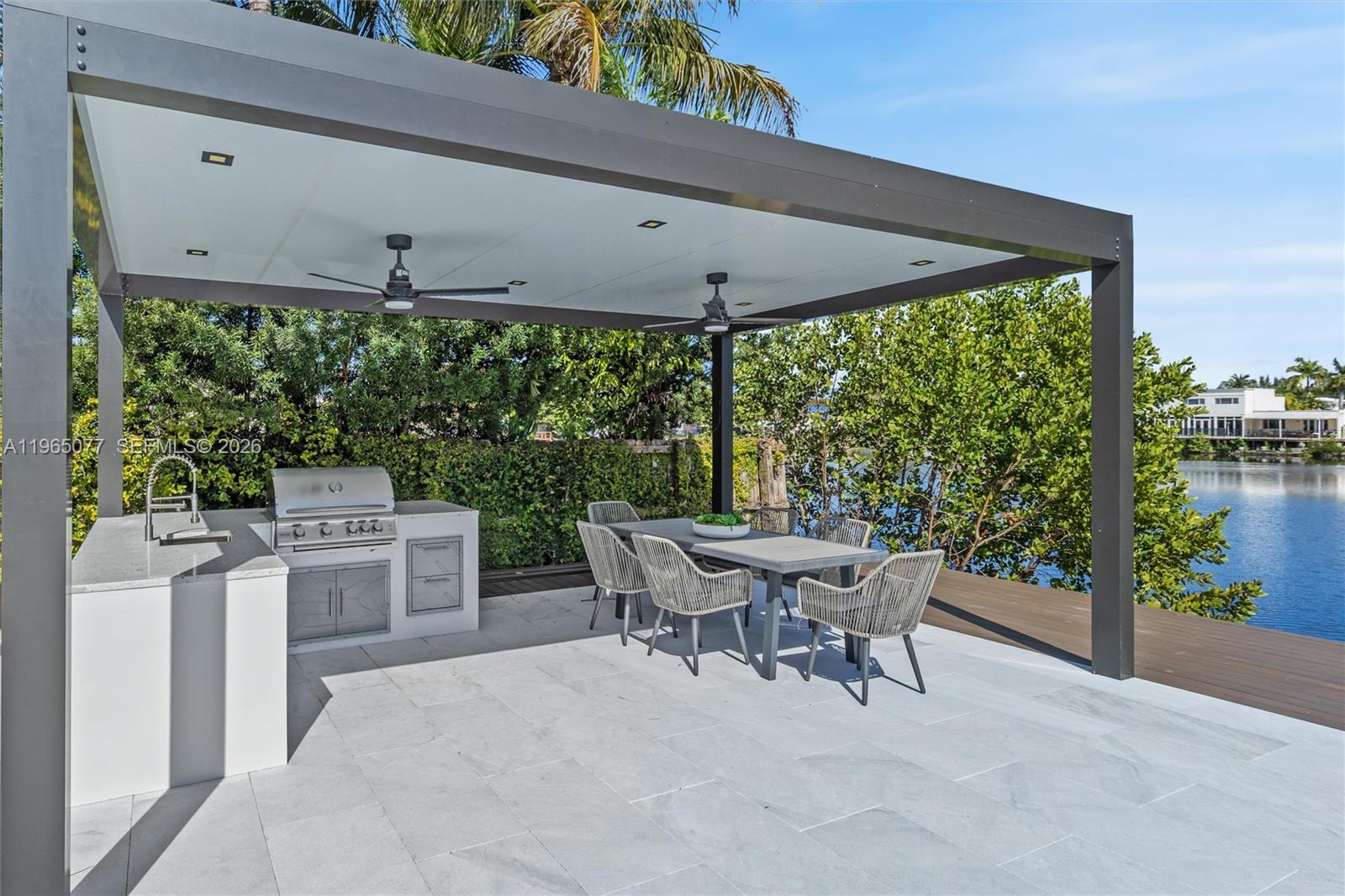 RAINTREE LAKE SEC THREE - Residential