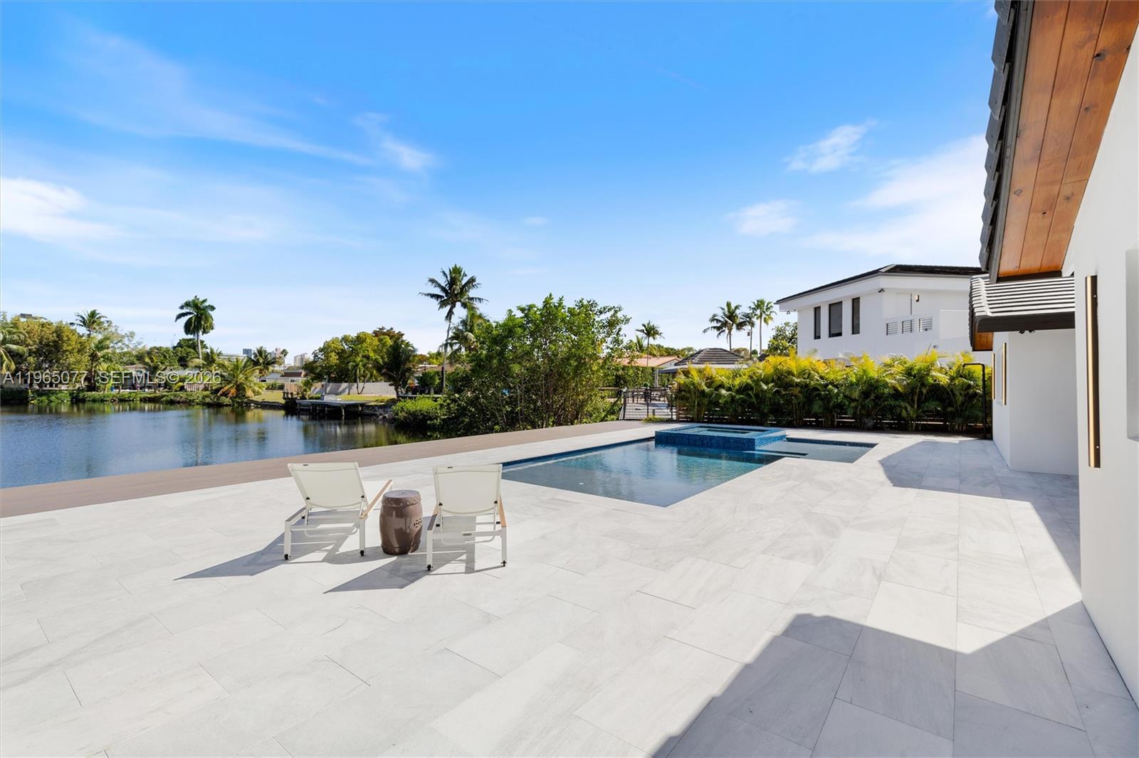 RAINTREE LAKE SEC THREE - Residential