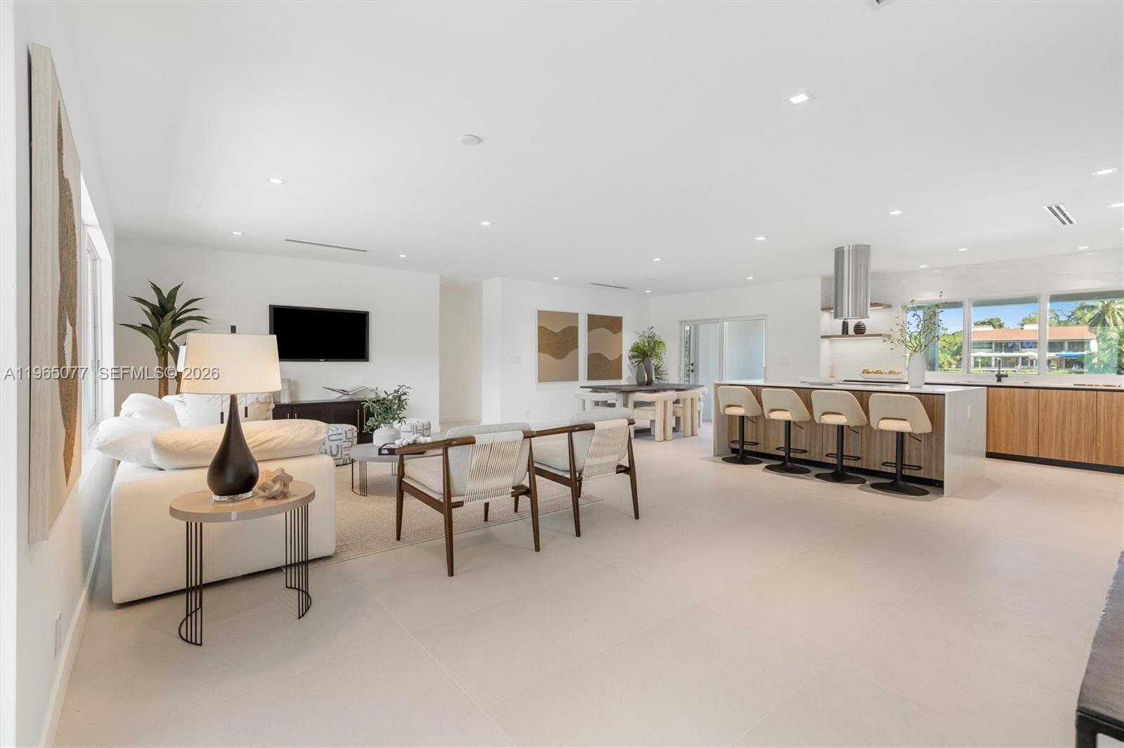 RAINTREE LAKE SEC THREE - Residential