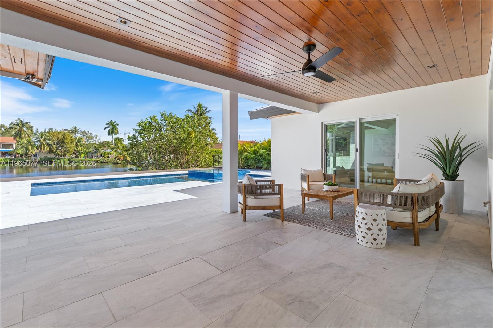 RAINTREE LAKE SEC THREE - Residential