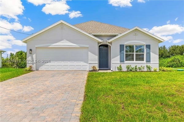 5215 BUTTE ST, LEHIGH ACRES, FL 33971 - Image f304b78472f38dbddad4ce00ff92feb3/657562845