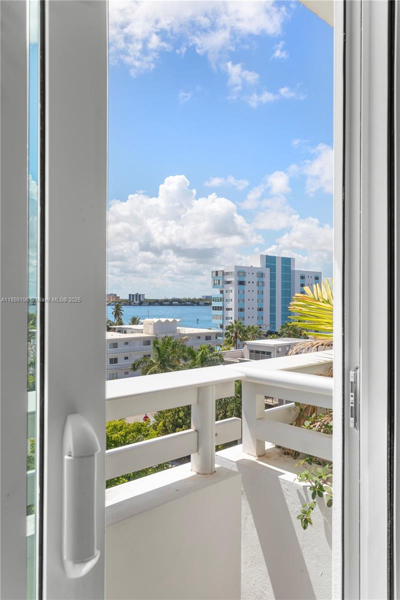 LE JARDIN HOUSE CONDO - Residential Lease
