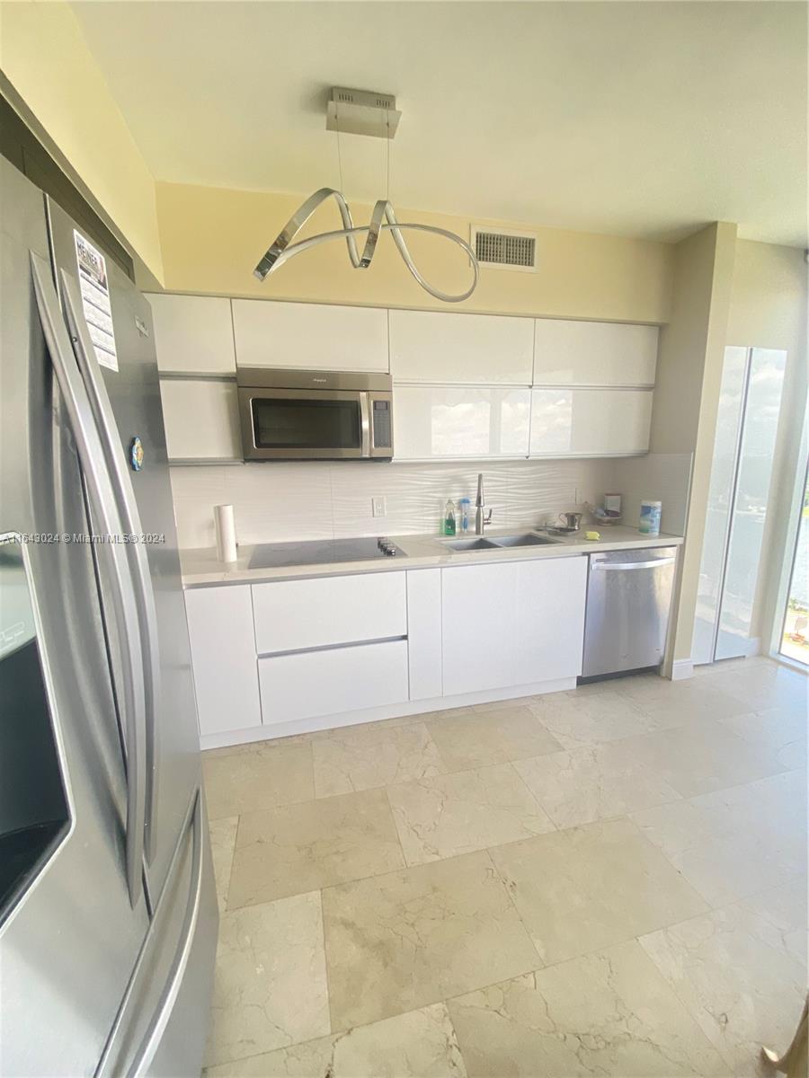 GREEN DIAMOND CONDO - Residential