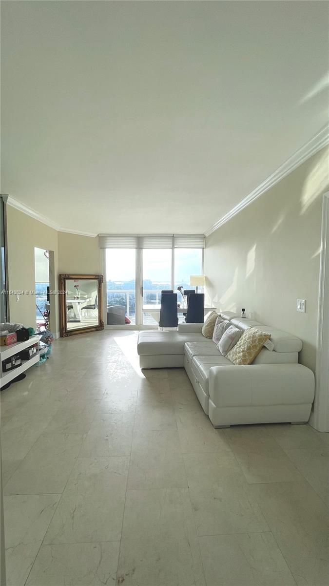 GREEN DIAMOND CONDO - Residential