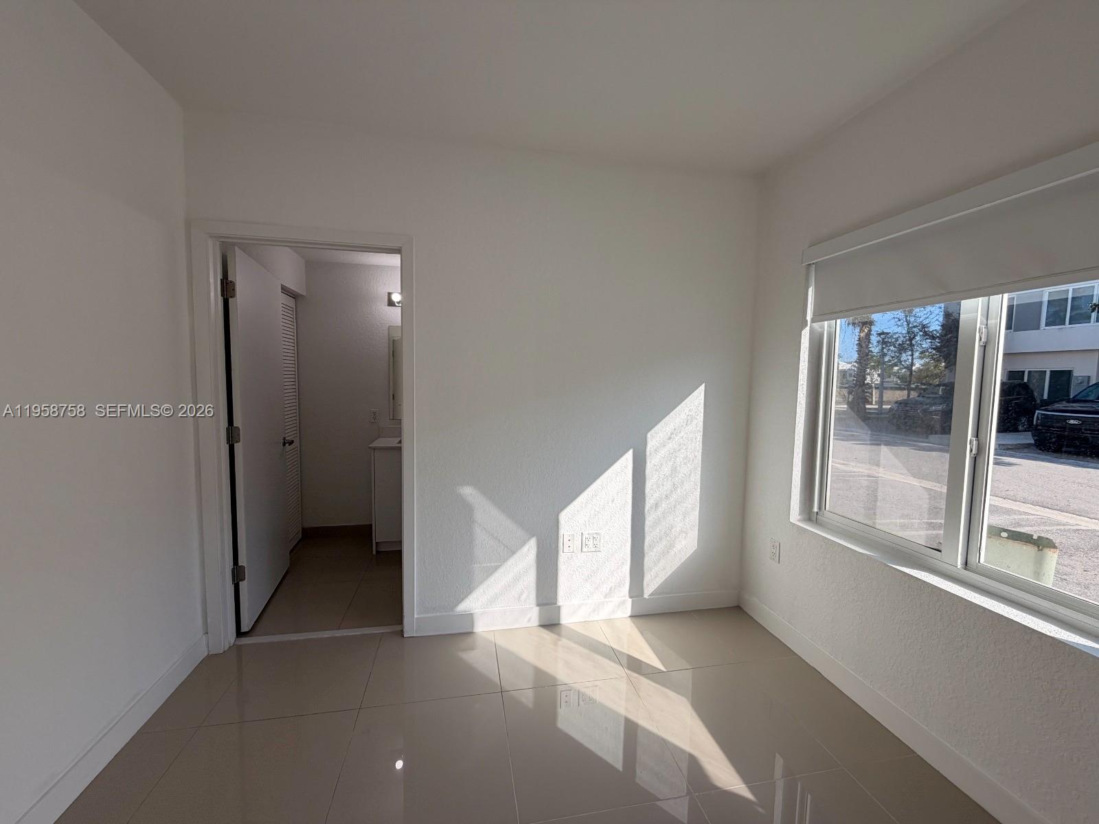 PARADISE ONE - Residential