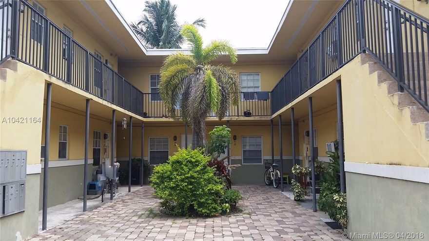 CONVENIENCE LOCATION! 1/1 APT, WALKING DISTANCE TO CENTER GROVE, METRORAIL AND SHORT COMMUTE TO DOWNTOWN MIAMI. IDEAL FOR INVESTOR. UNIT WAS RENTED AT $850, CAN BE RENTED EASILY AT $900 WITH NEW KITCHEN. APARTMENT HAS ITS OWN WATER & ELECTRICITY METERS. NET 8% ROI AT CURRENT ASKING PRICE. CASH ONLY.
PROPERTY IS VACANT, PLEASE REQUEST VIEWING USING SHOWING ASSIST.