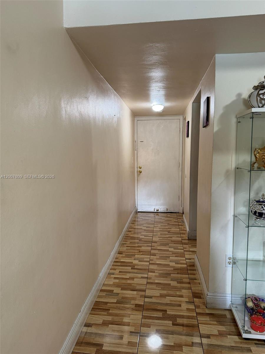 PALM-WEST GARDENS CONDO - Residential