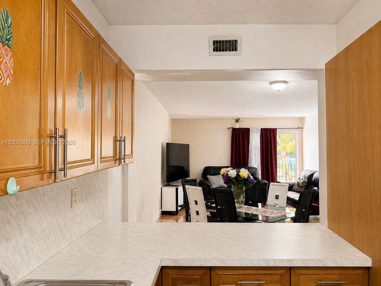 PALM-WEST GARDENS CONDO - Residential