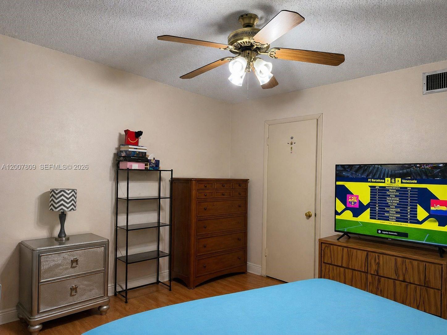 PALM-WEST GARDENS CONDO - Residential