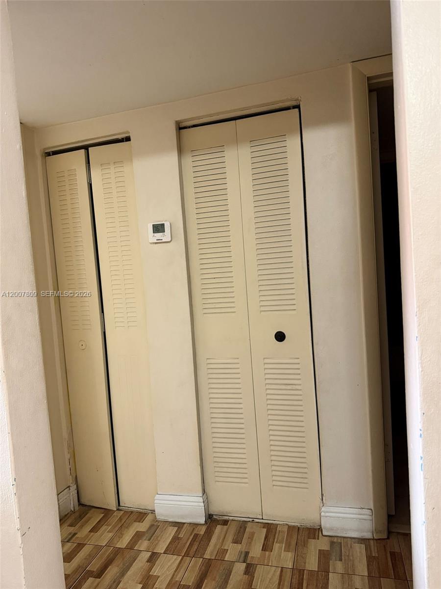 PALM-WEST GARDENS CONDO - Residential