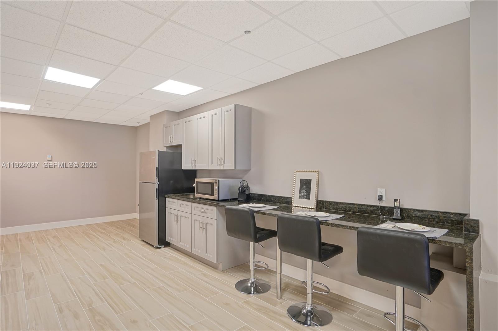 12550 Biscayne Blvd 902