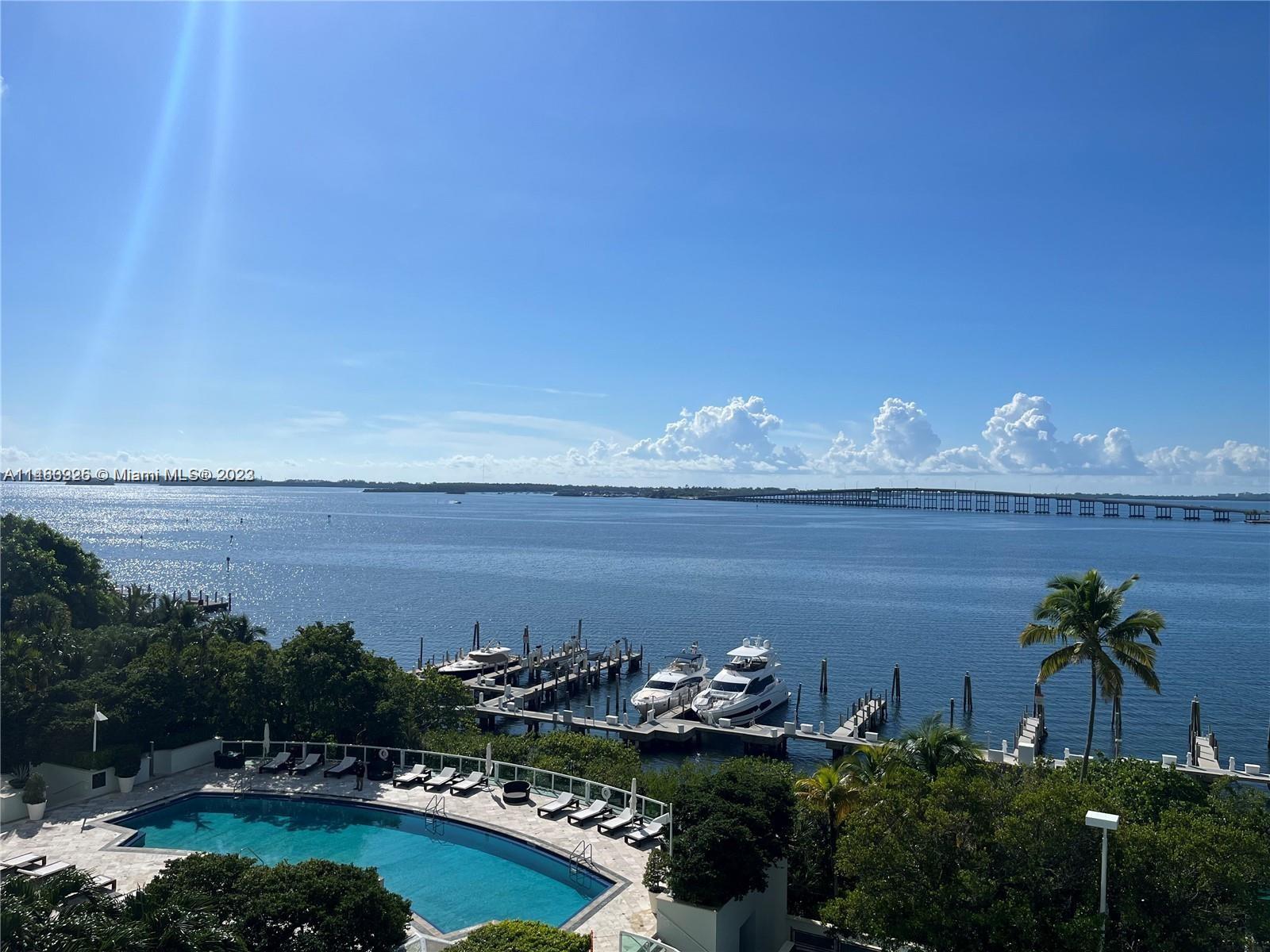 SANTA MARIA CONDO - Residential