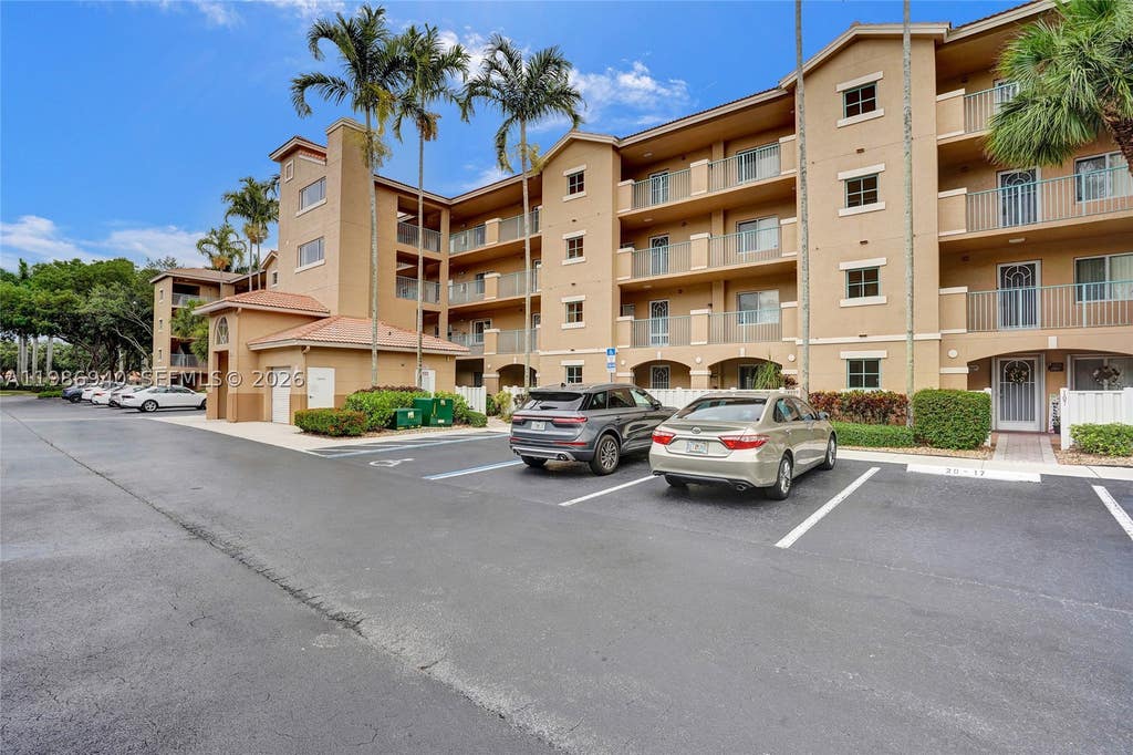 Photo of 12547 Imperial Isle Dr #206, Boynton Beach, FL 33437 (MLS # A11986940)