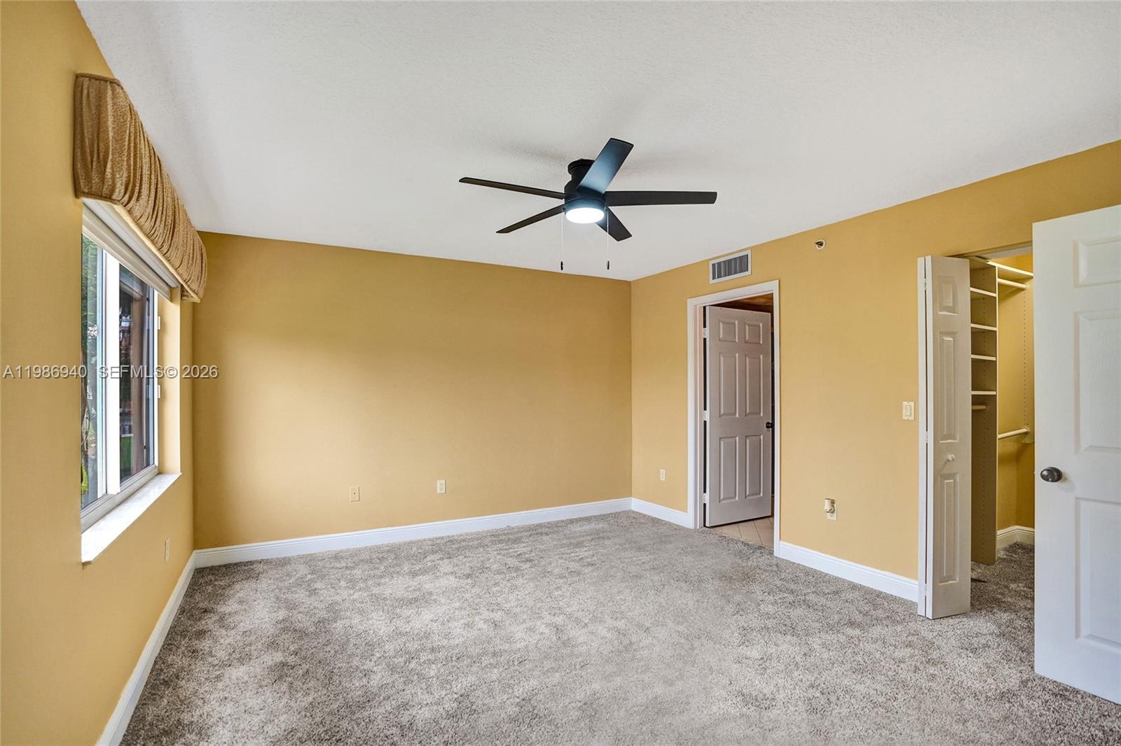 CORAL COVE CONDO - Residential Lease