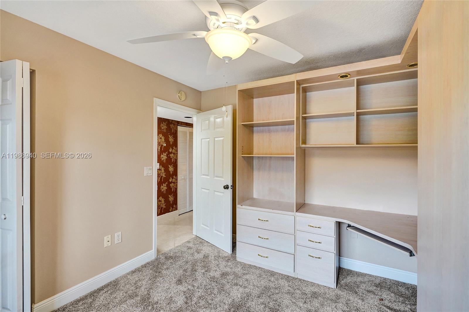 CORAL COVE CONDO - Residential Lease