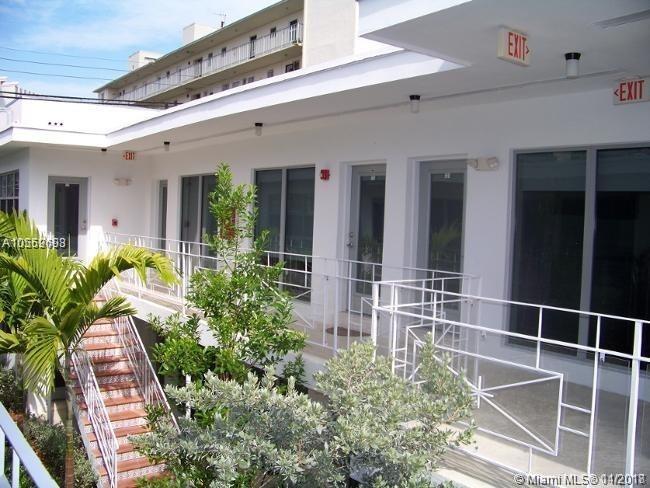 ETRURIA CONDO - Residential Lease