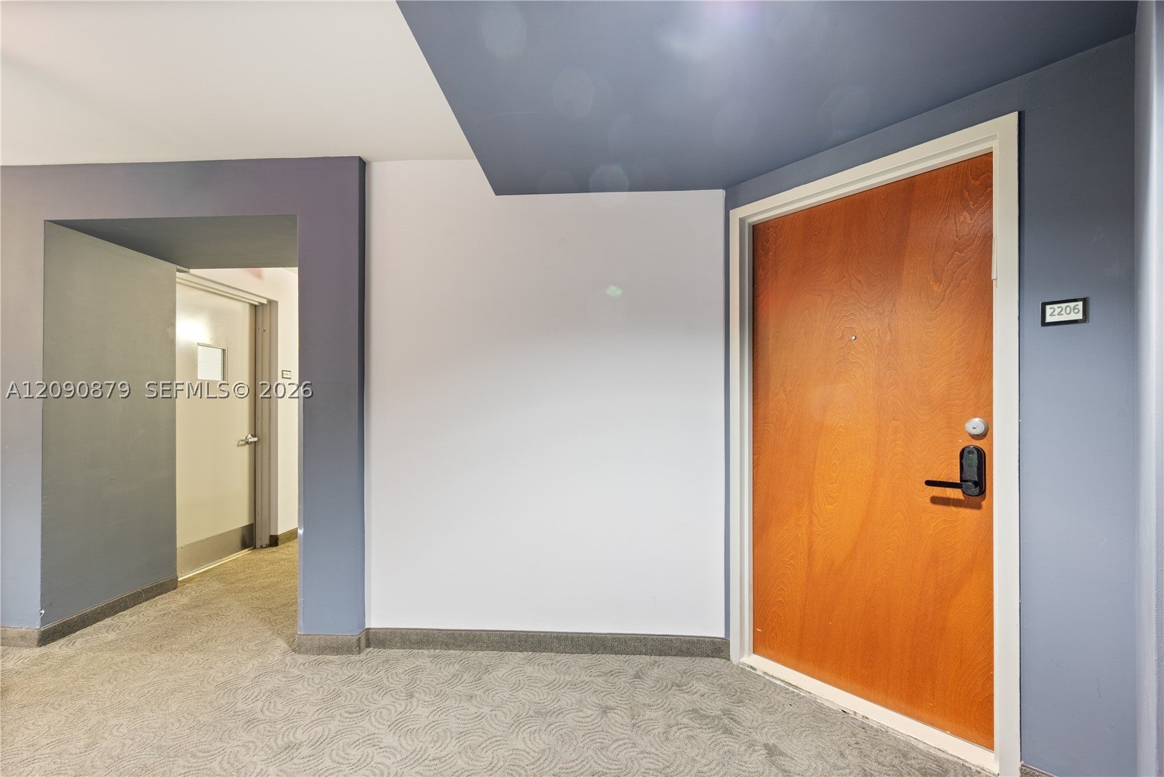 6365 Collins Ave 2206